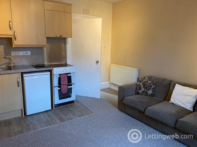 Property to rent in Summerfield Terrace, Aberdeen