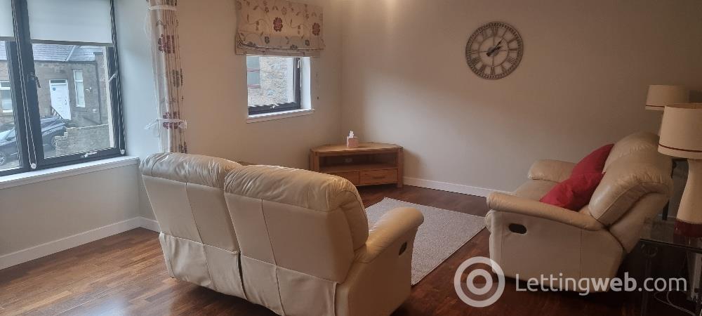 Property to rent in 15 Albert Den