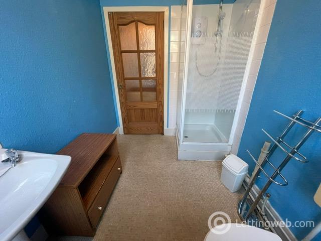 Property to rent in 25D Walker Road