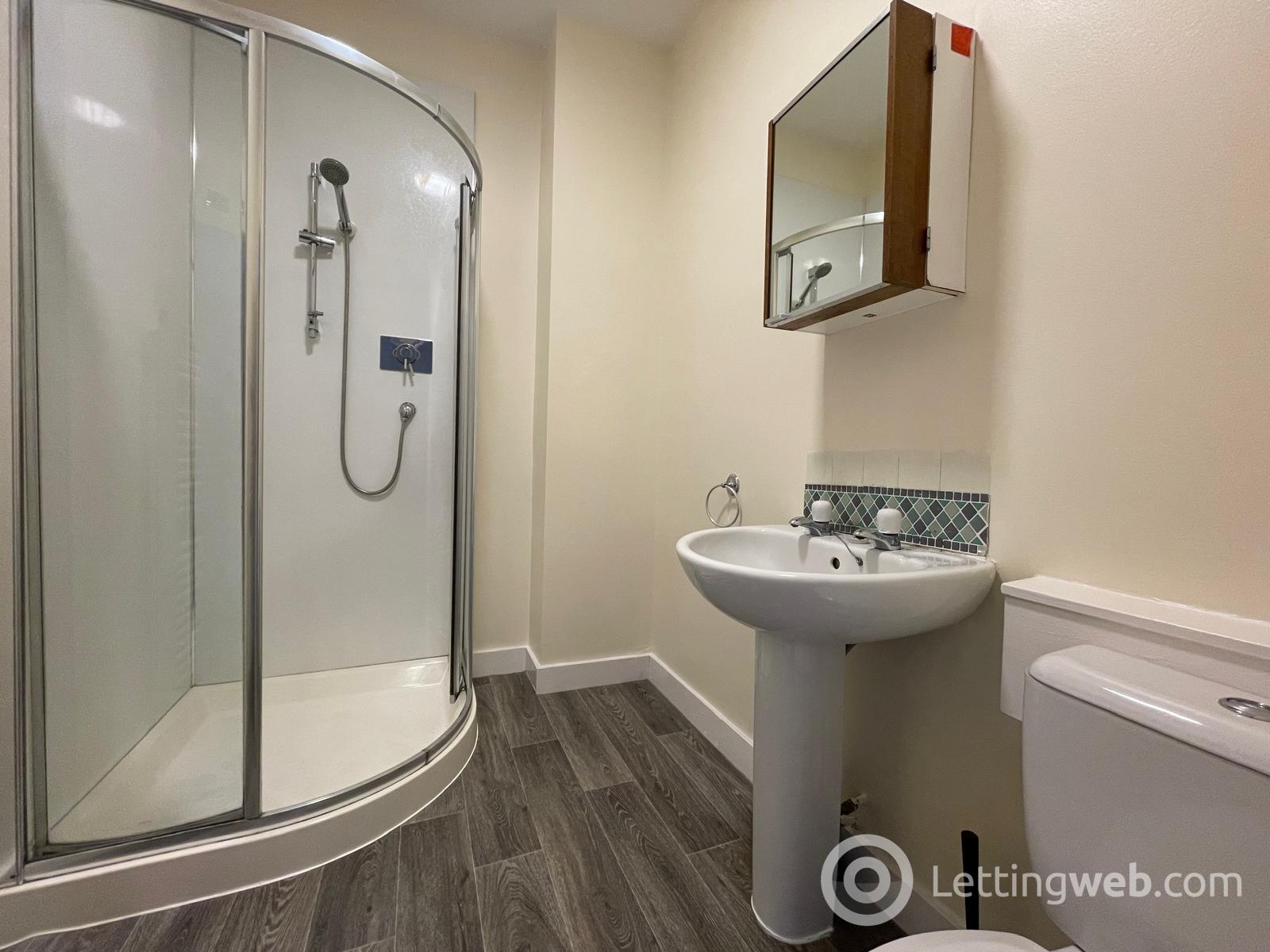 Property to rent in 49A Powis Place