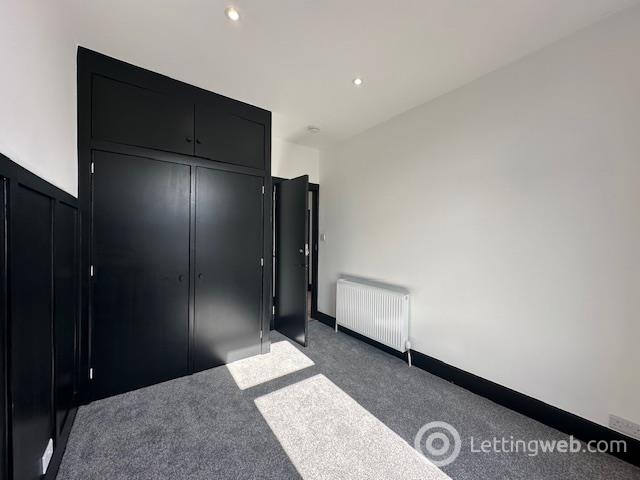 Property to rent in 16 Sunnybank Place TF