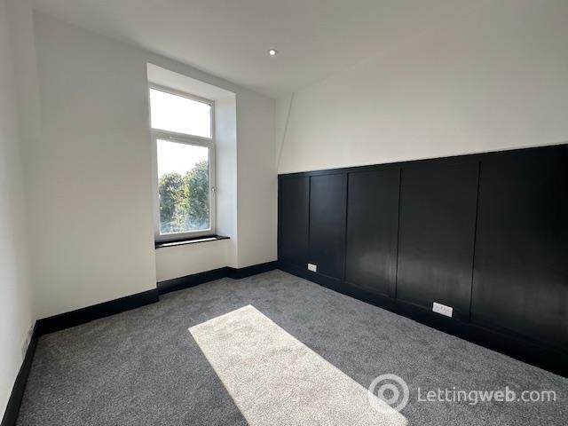 Property to rent in 16 Sunnybank Place TF