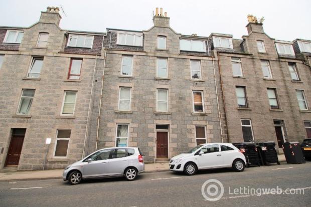 Property to rent in 43 Esslemont Avenue GFL