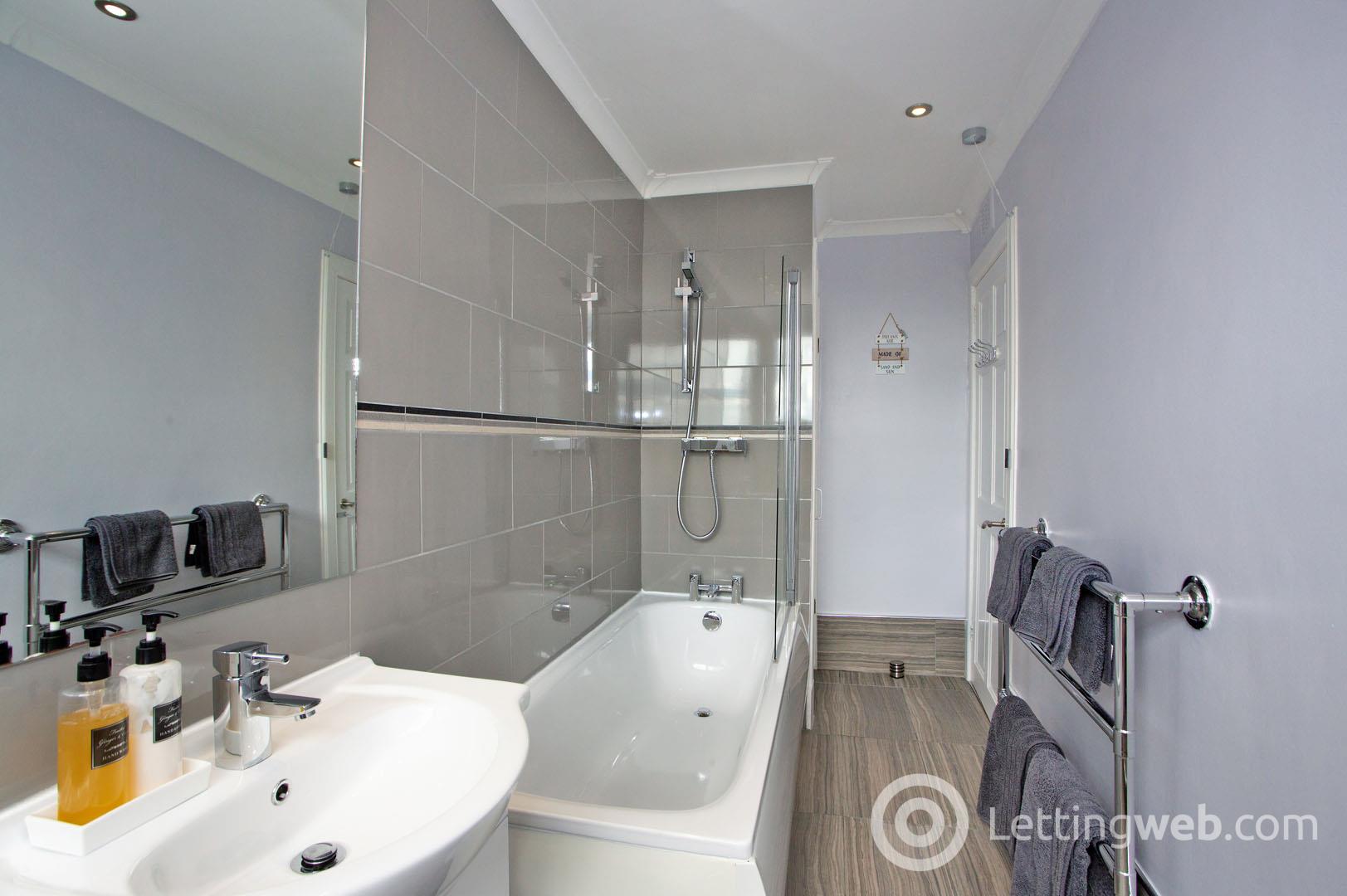 Property to rent in 117C North Deeside Road, Peterculter