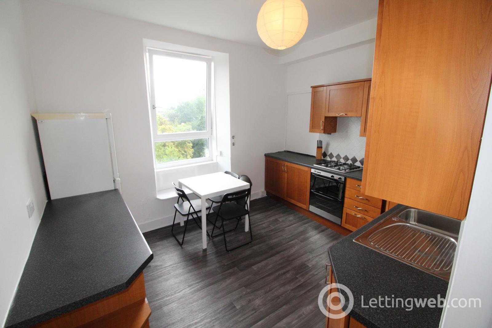 Property to rent in 14 Northfield Place 2FL