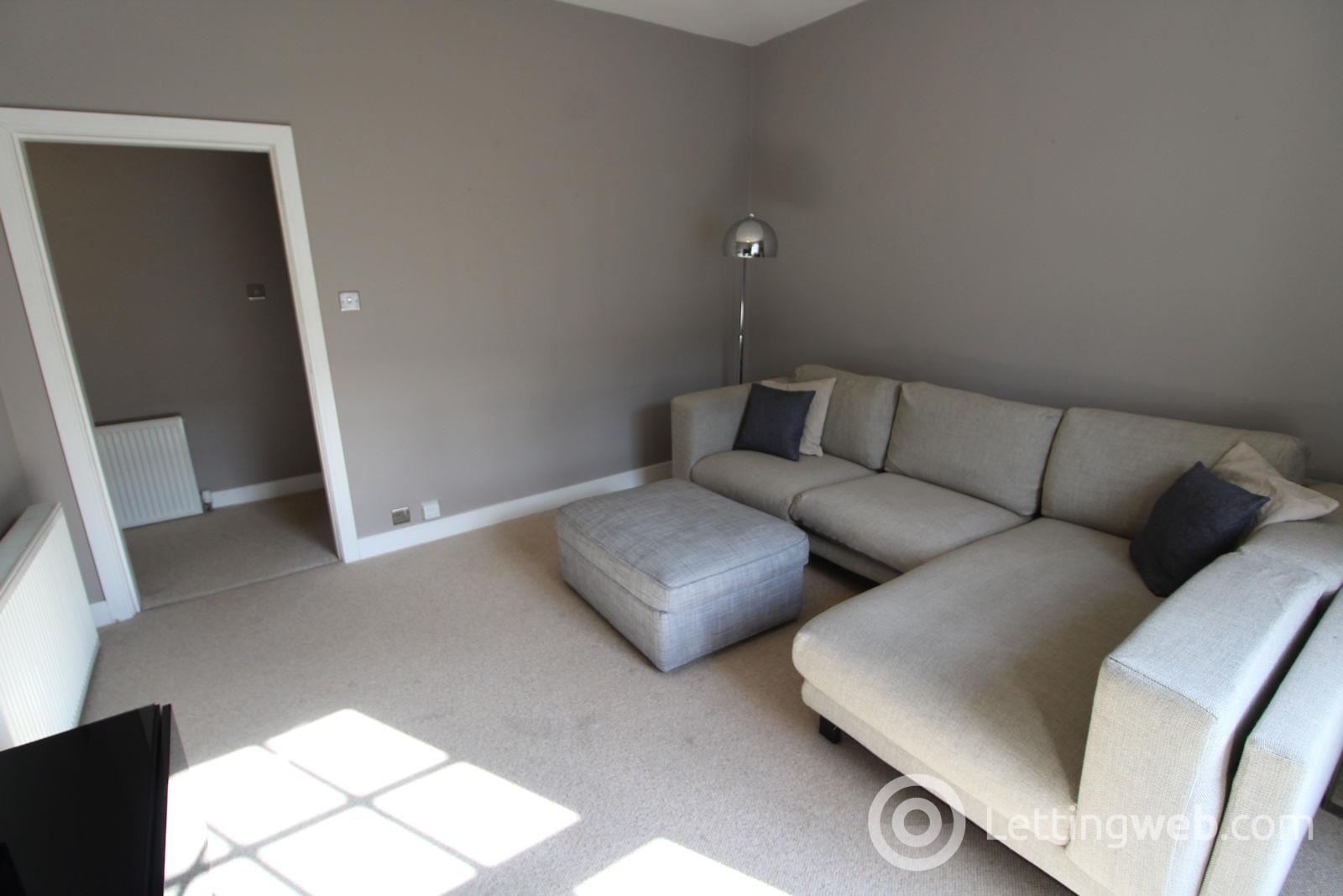 Property to rent in 74F John Street