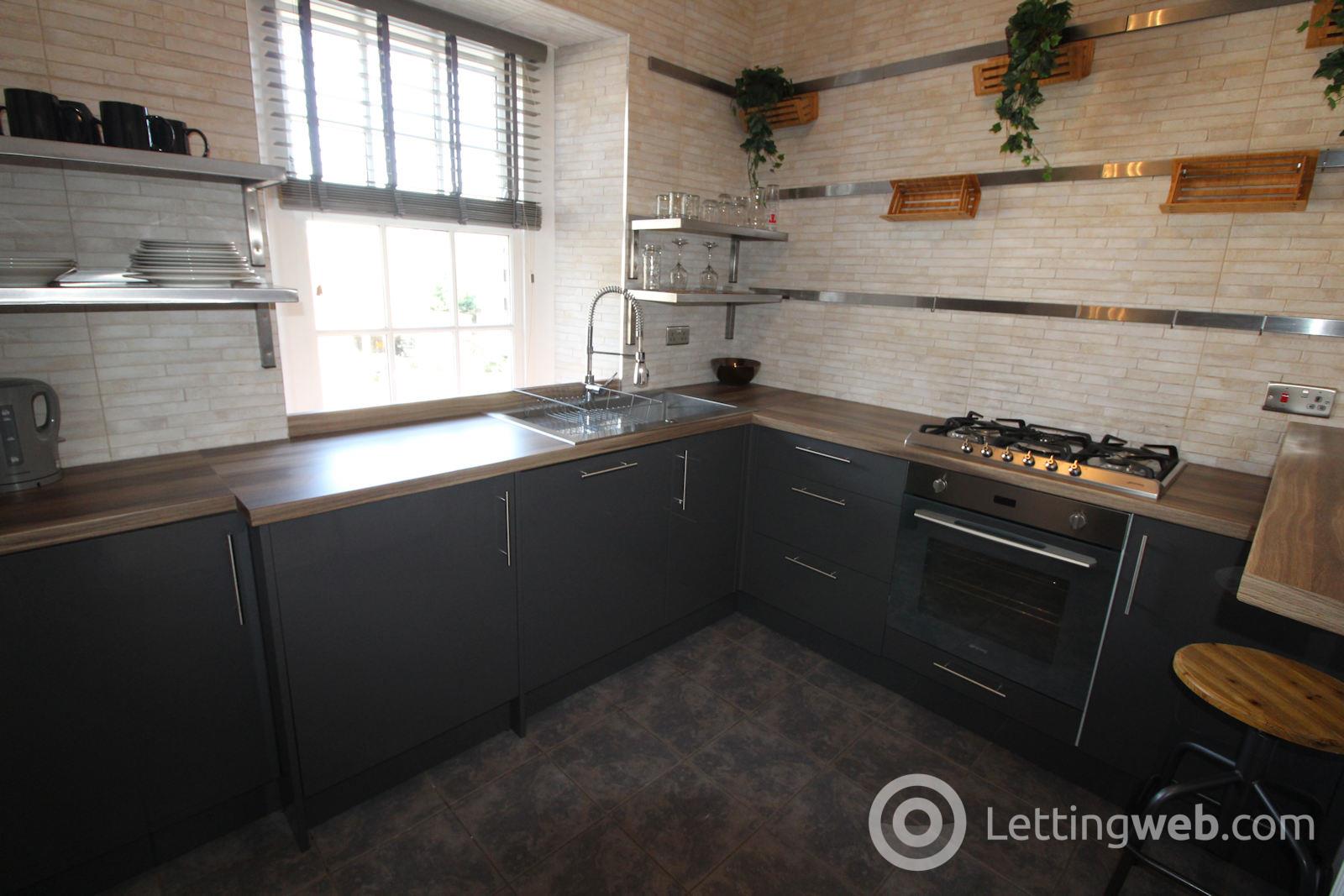 Property to rent in 74F John Street