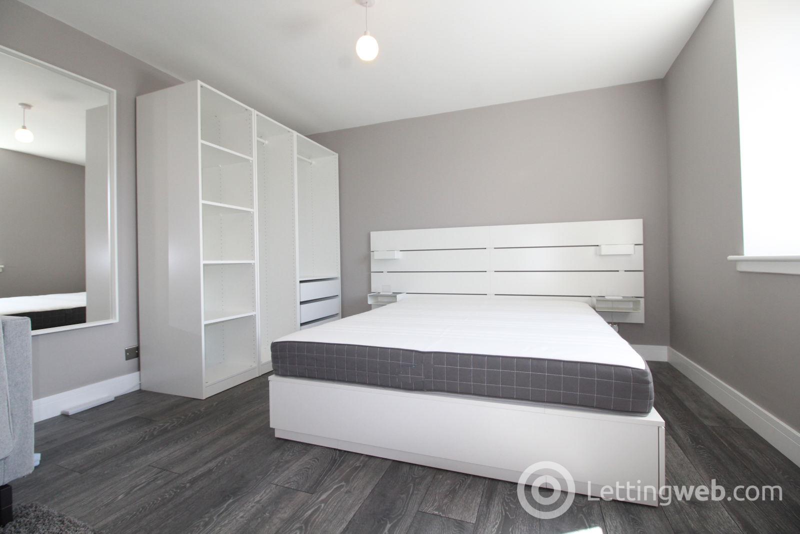 Property to rent in 38J Charlotte Street