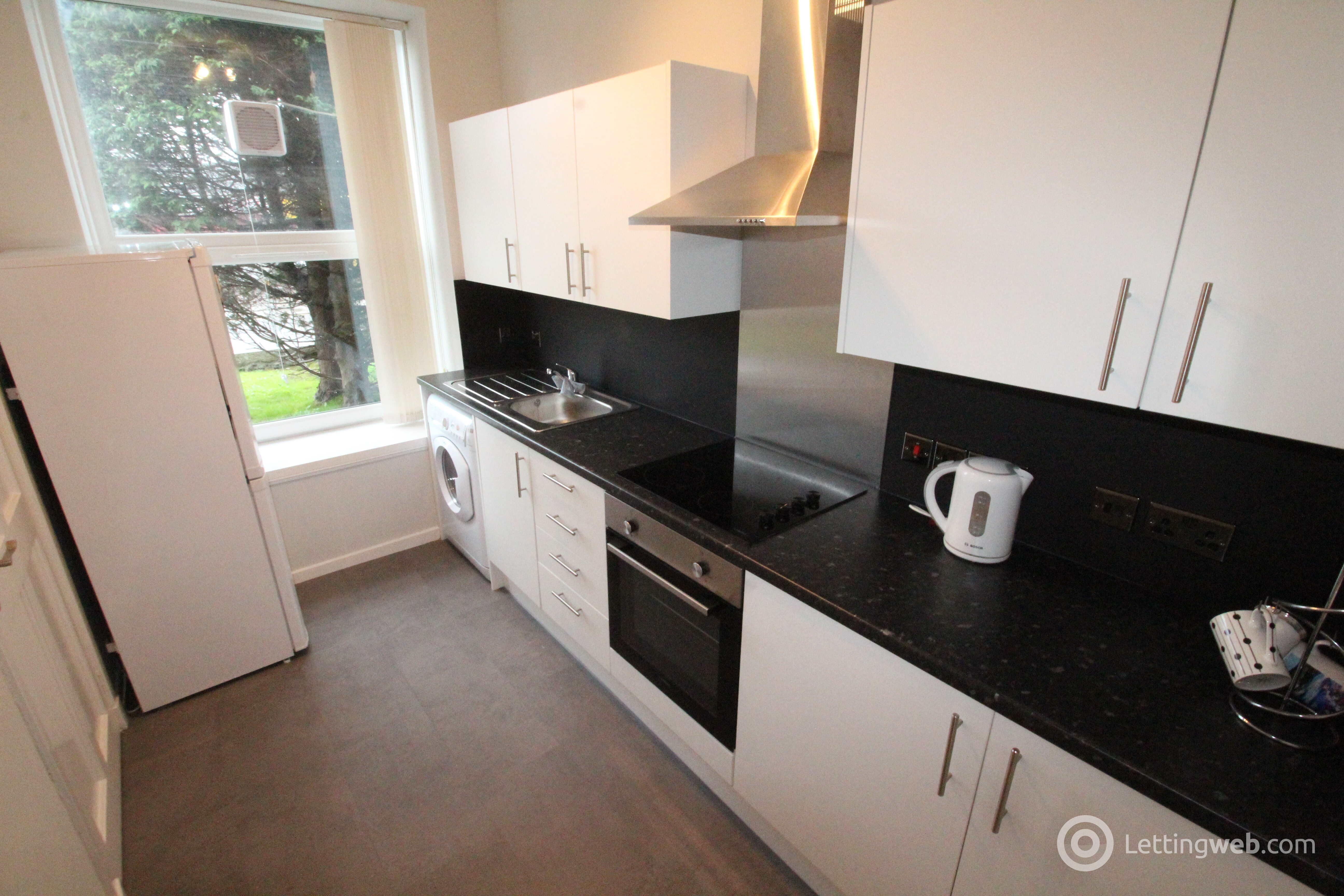 Property to rent in 241 Great Northern Road