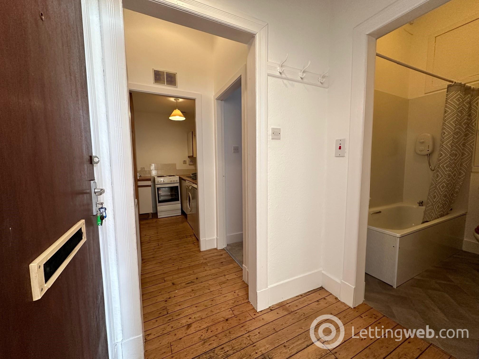 Property to rent in 2 Elm Place GFR