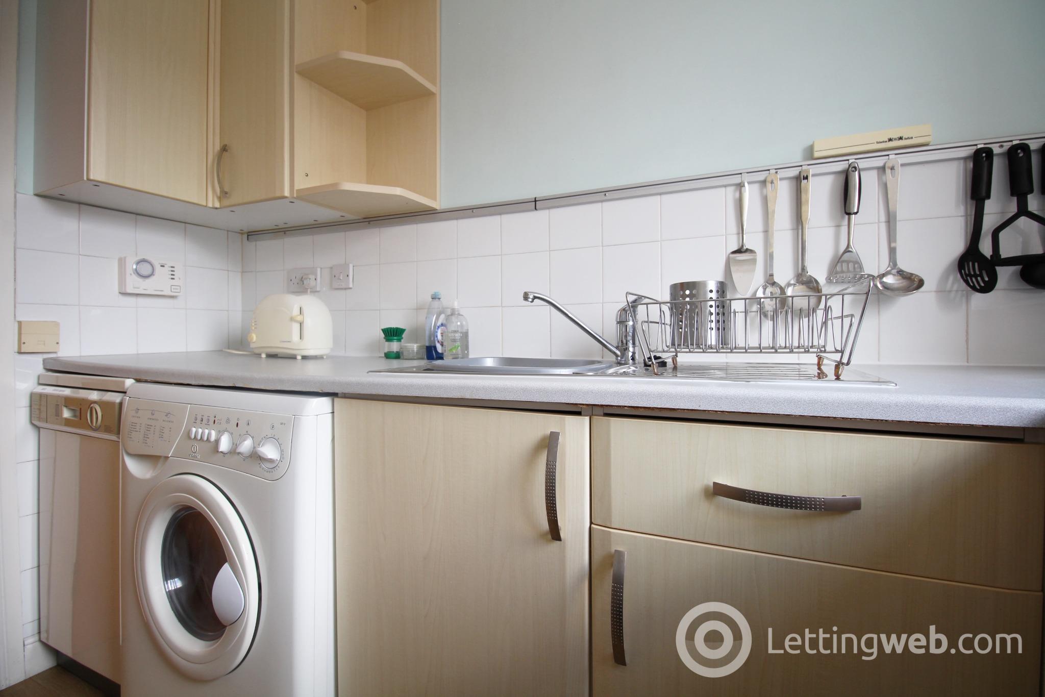 Property to rent in Kelvindale Road, Kelvindale, Glasgow, G12 0QU