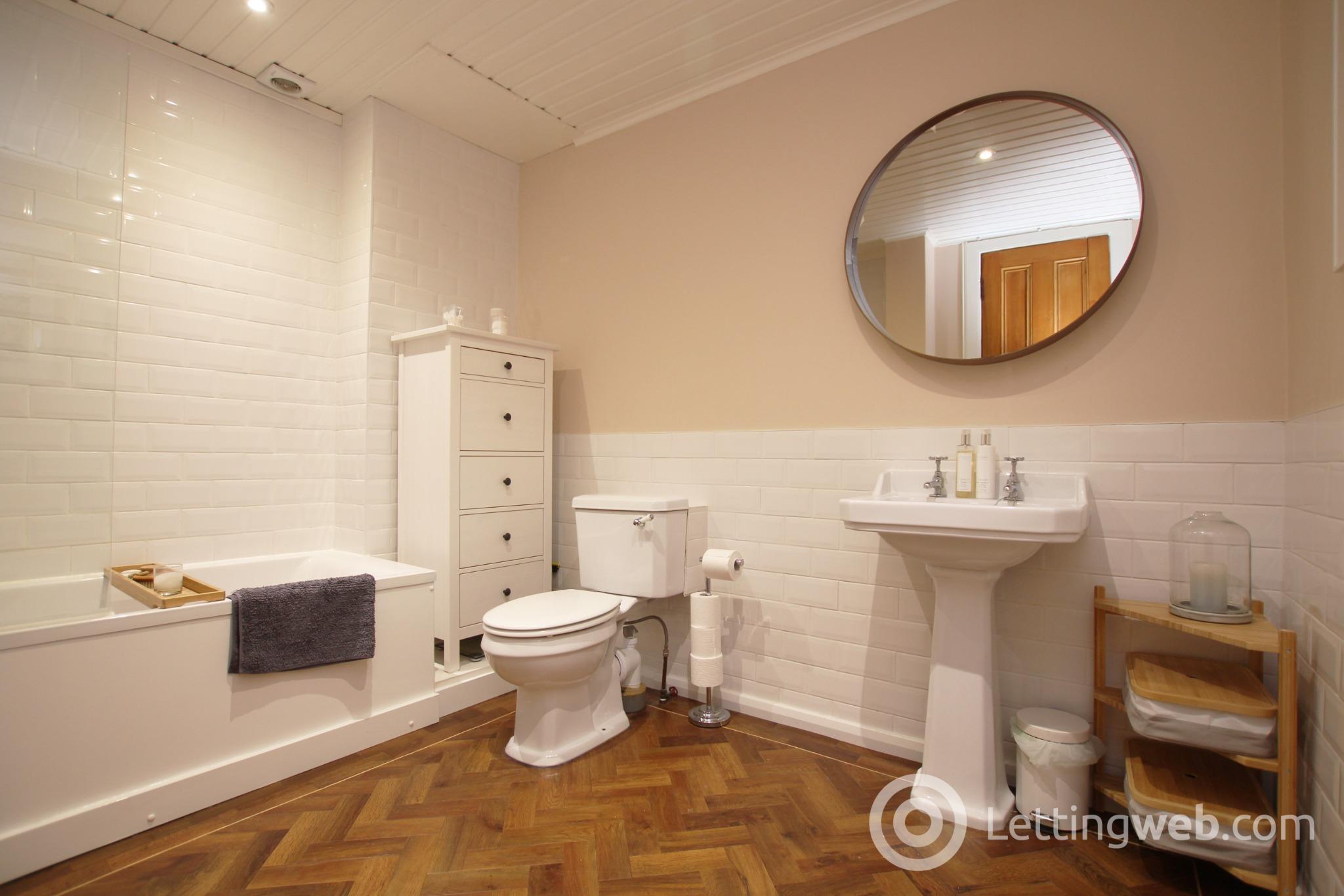 Property to rent in Hamilton Drive, Hillhead, Glasgow, G12 8DW