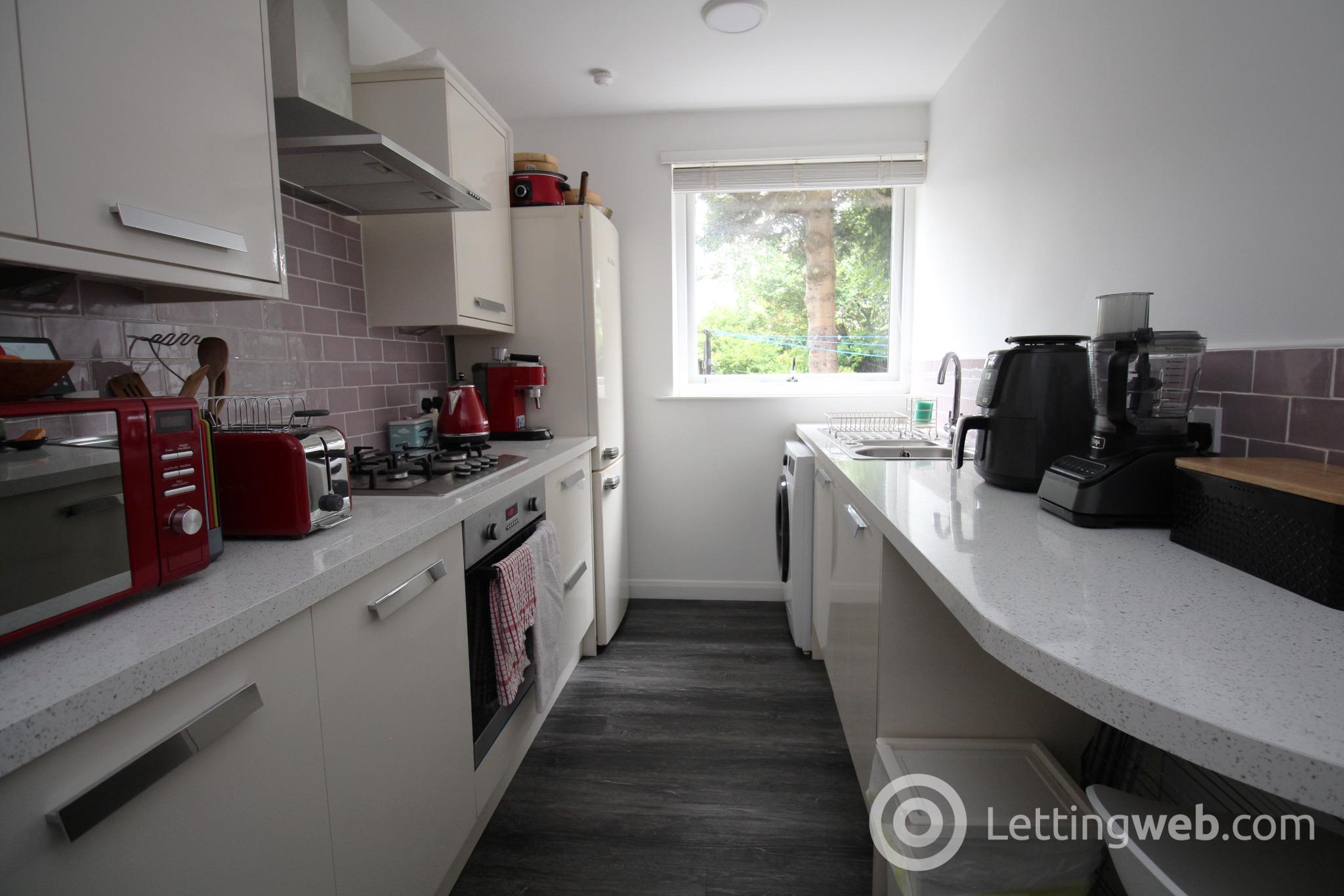 Property to rent in Wykeham Place, Scotstounhill, Glasgow, G13 3YR