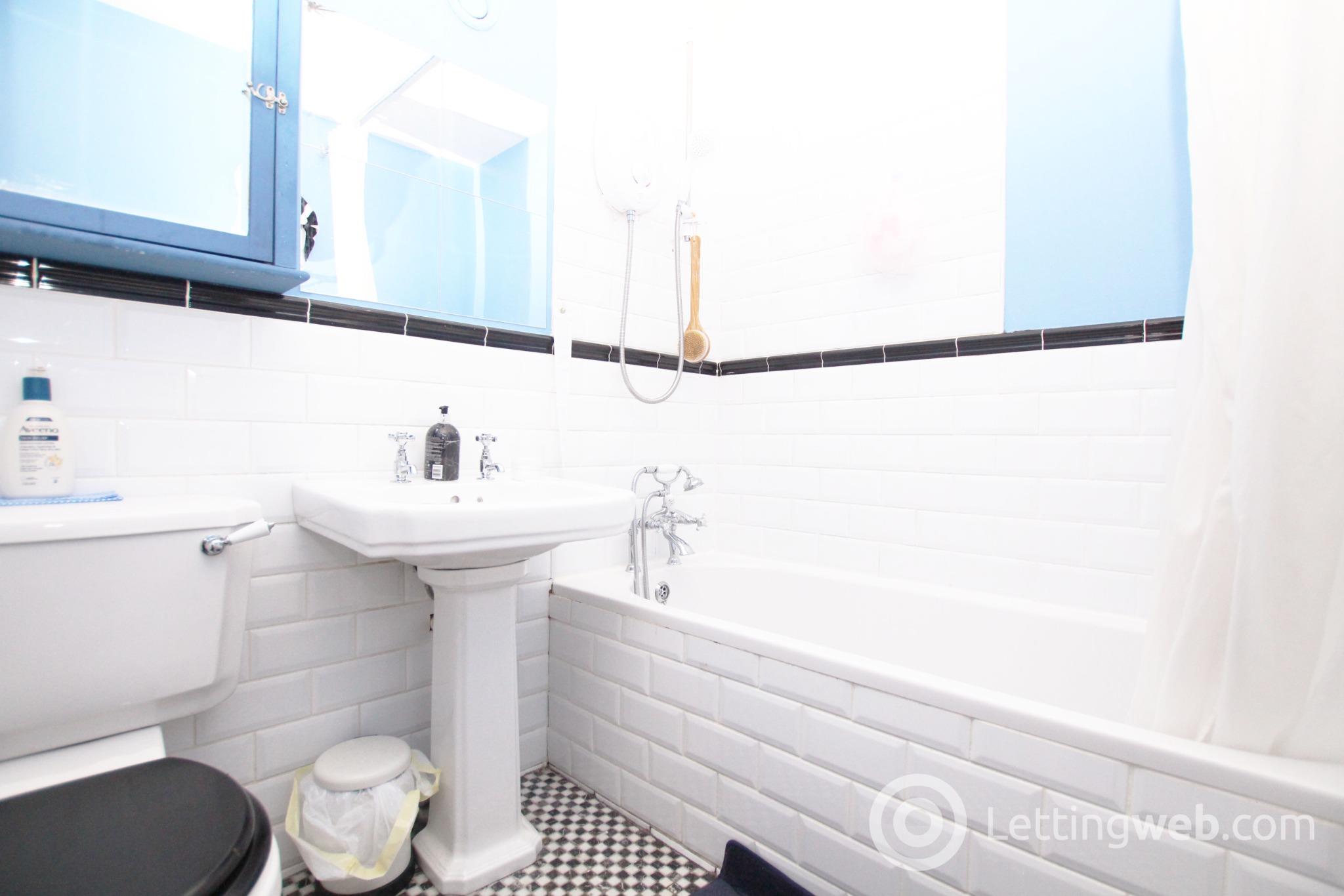 Property to rent in Bell Street, Merchant City, Glasgow, G4 0TQ