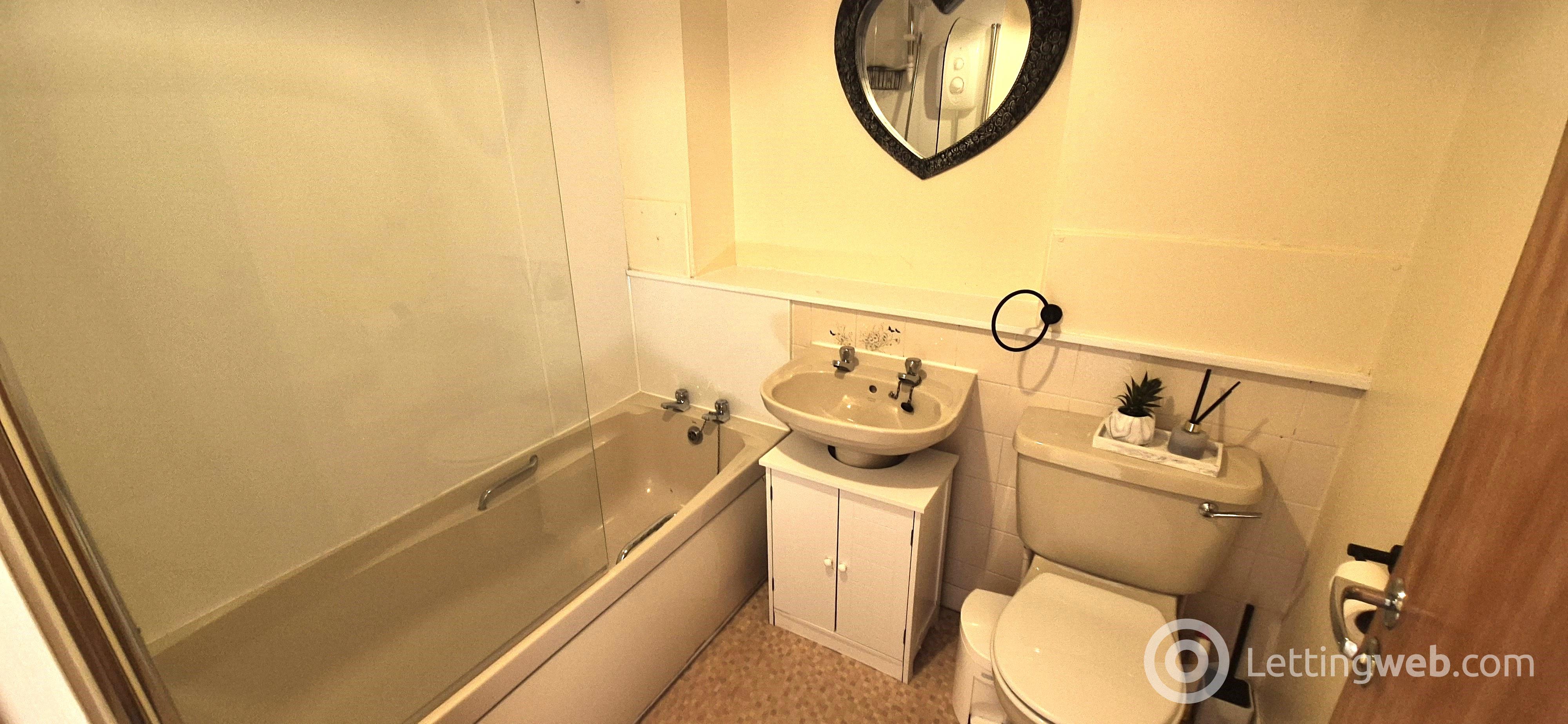 Property to rent in Albany Court, Gordon Street, Aberdeen