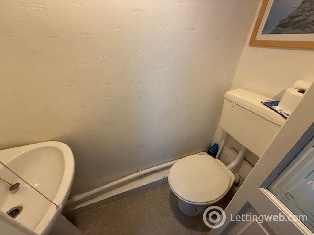 Property to rent in Fraser Avenue, Fife