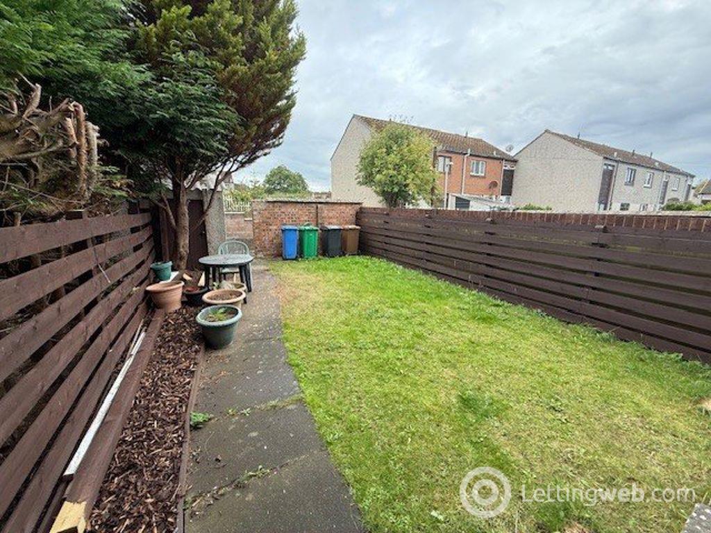 Property to rent in Fraser Avenue, Fife