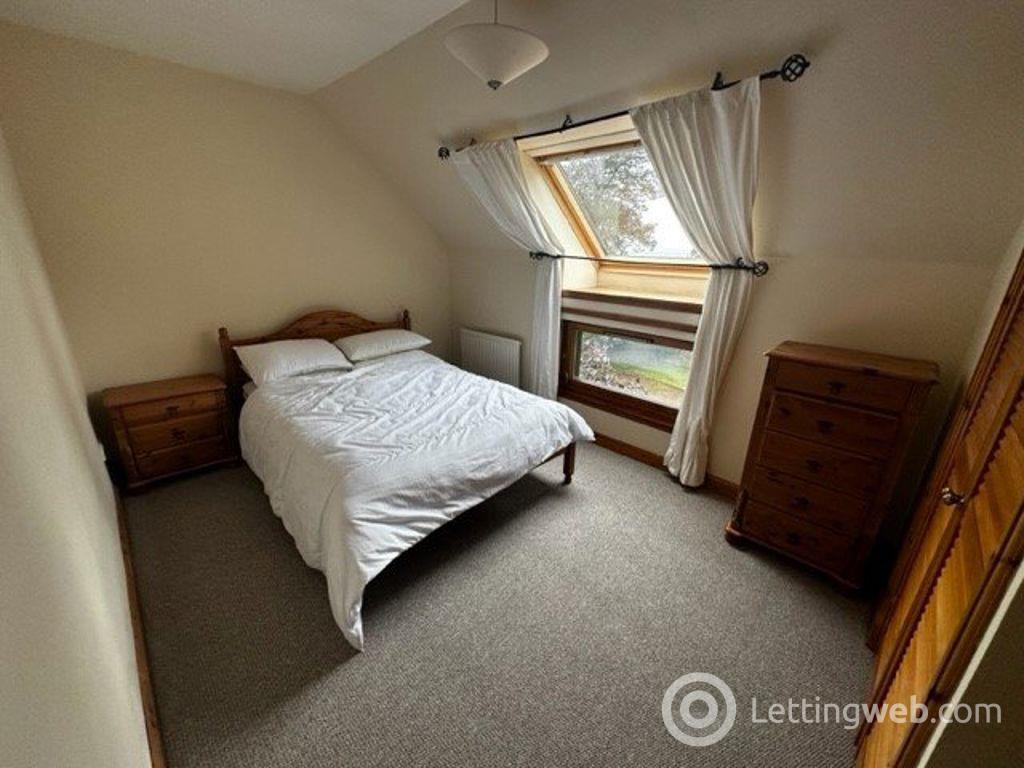 Property to rent in Links Road, Fife