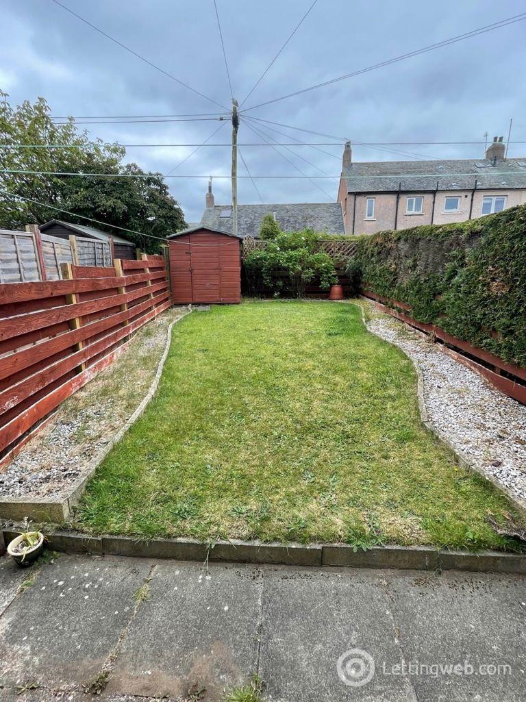 Property to rent in Churchill Crescent, Fife