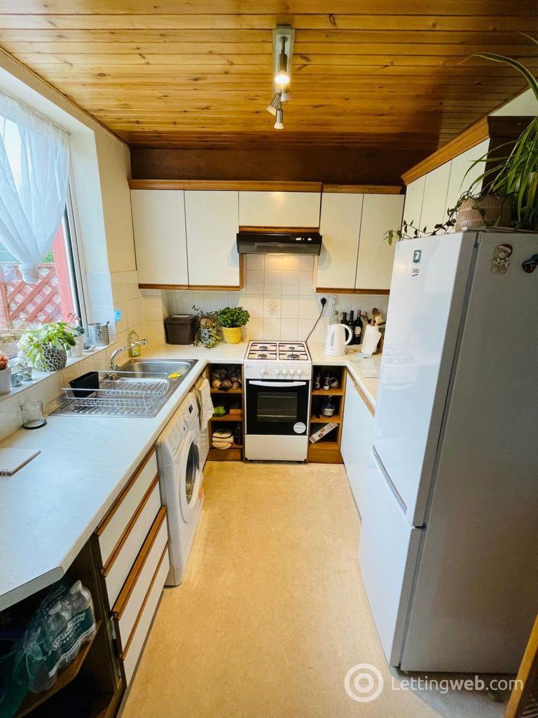 Property to rent in Churchill Crescent, Fife