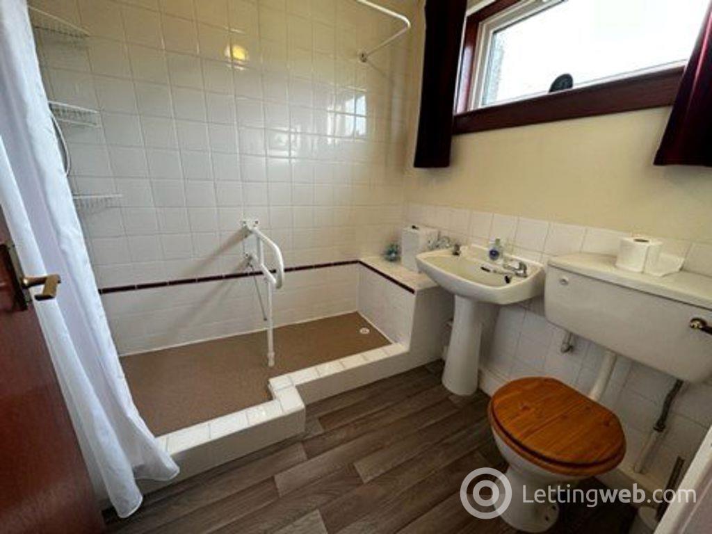 Property to rent in Letham Place, Fife