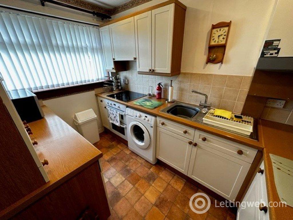 Property to rent in Letham Place, Fife