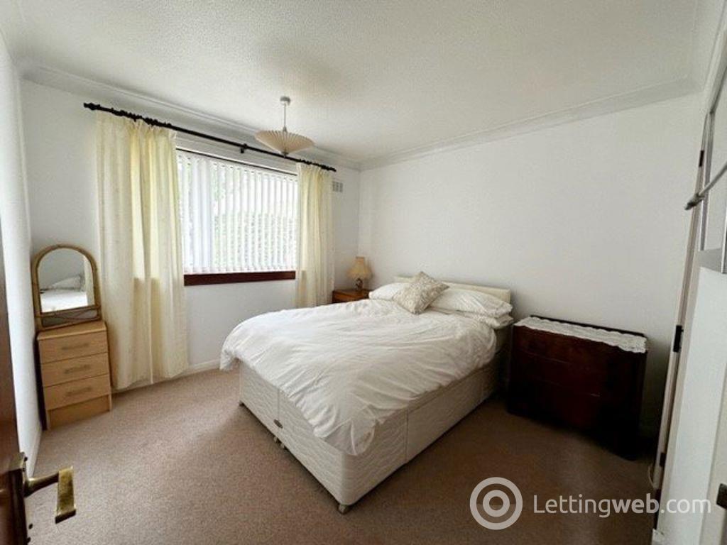 Property to rent in Letham Place, Fife