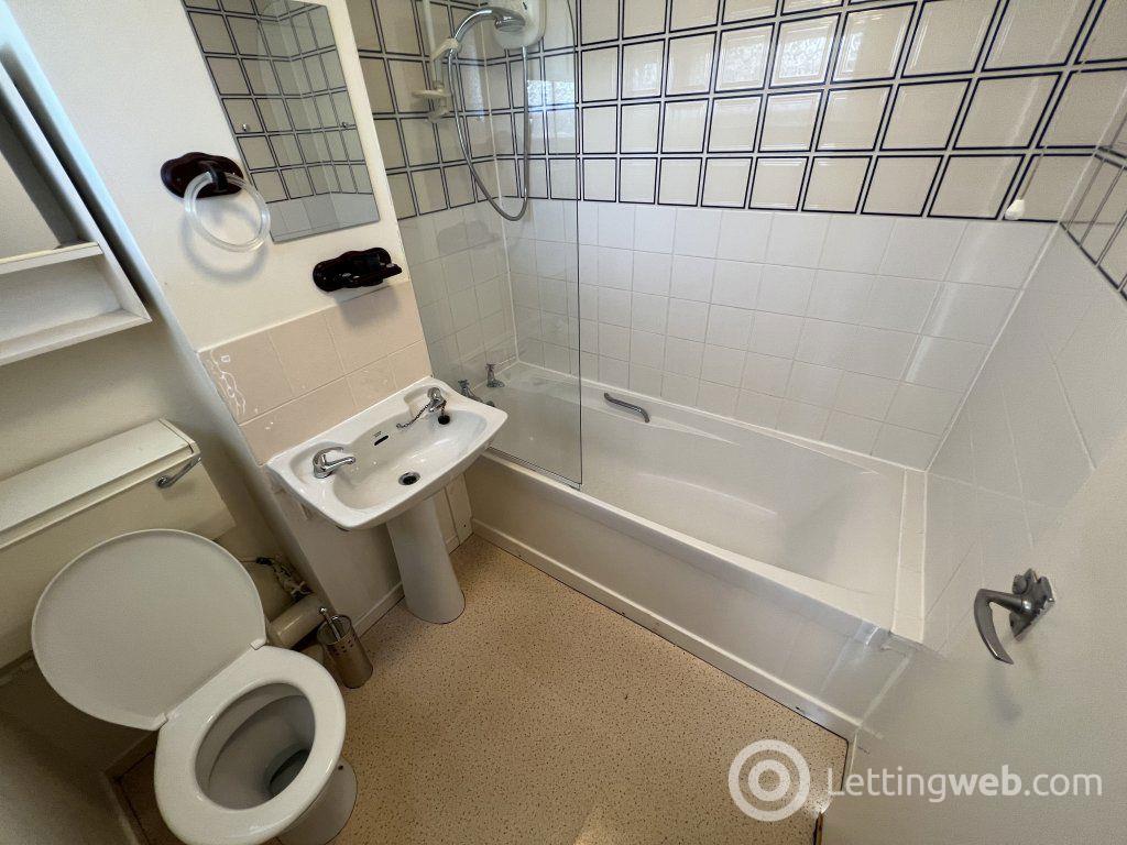 Property to rent in Tom Morris Drive, Fife