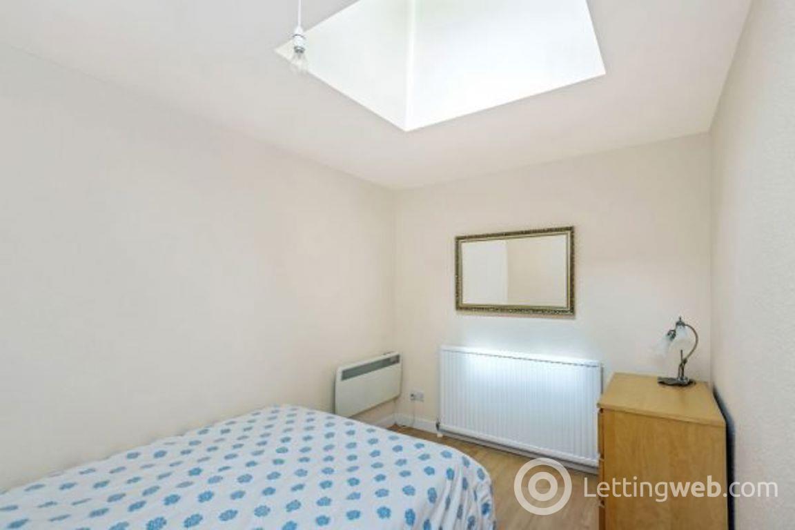 Property to rent in Winram Place `Annex`, Fife