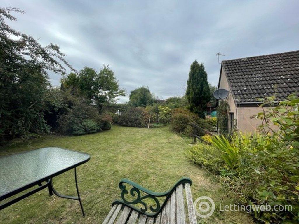Property to rent in Main Street, Leuchars, Fife
