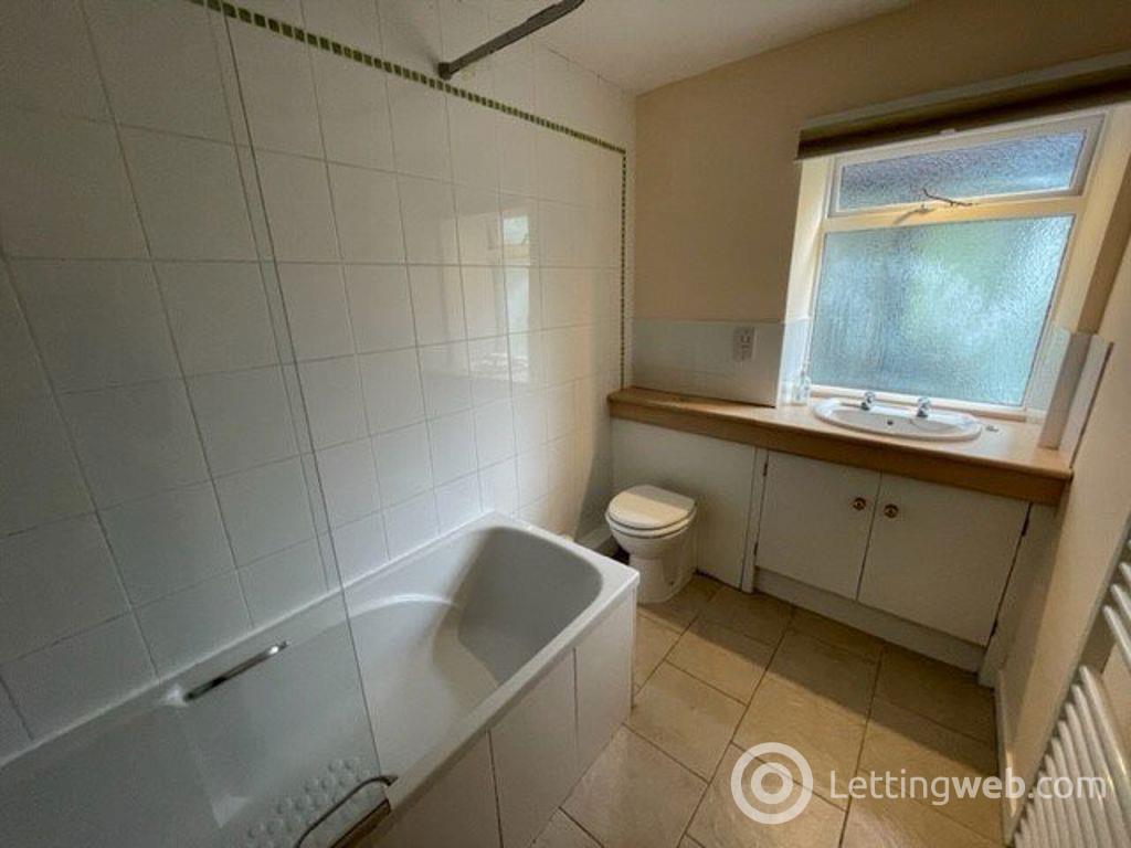 Property to rent in Main Street, Leuchars, Fife