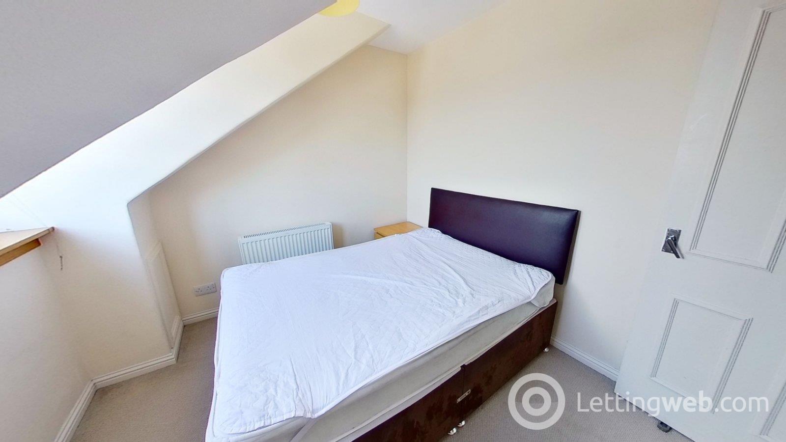 Property to rent in West High Street, Inverurie, Aberdeenshire, AB51