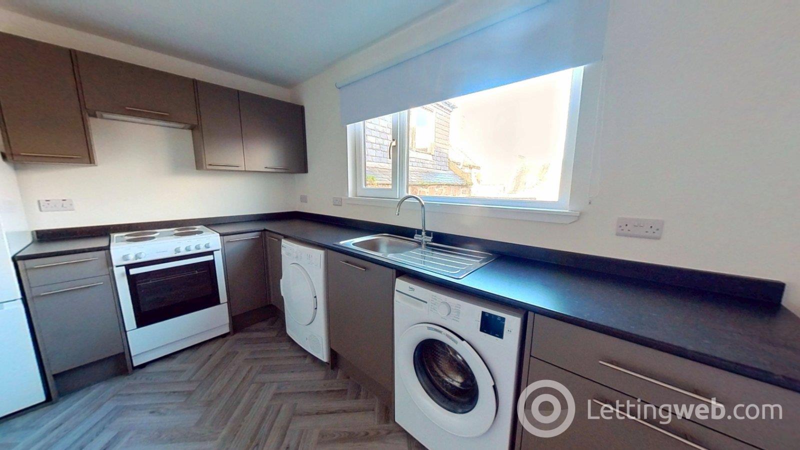 Property to rent in James Street, Peterhead, Aberdeenshire, AB42