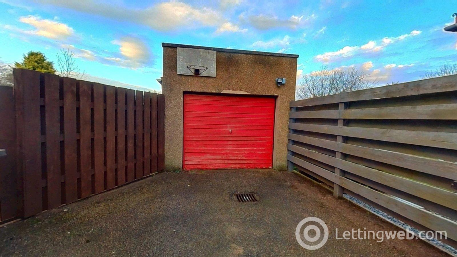 Property to rent in Middlemuir Road, Inverurie, AB51