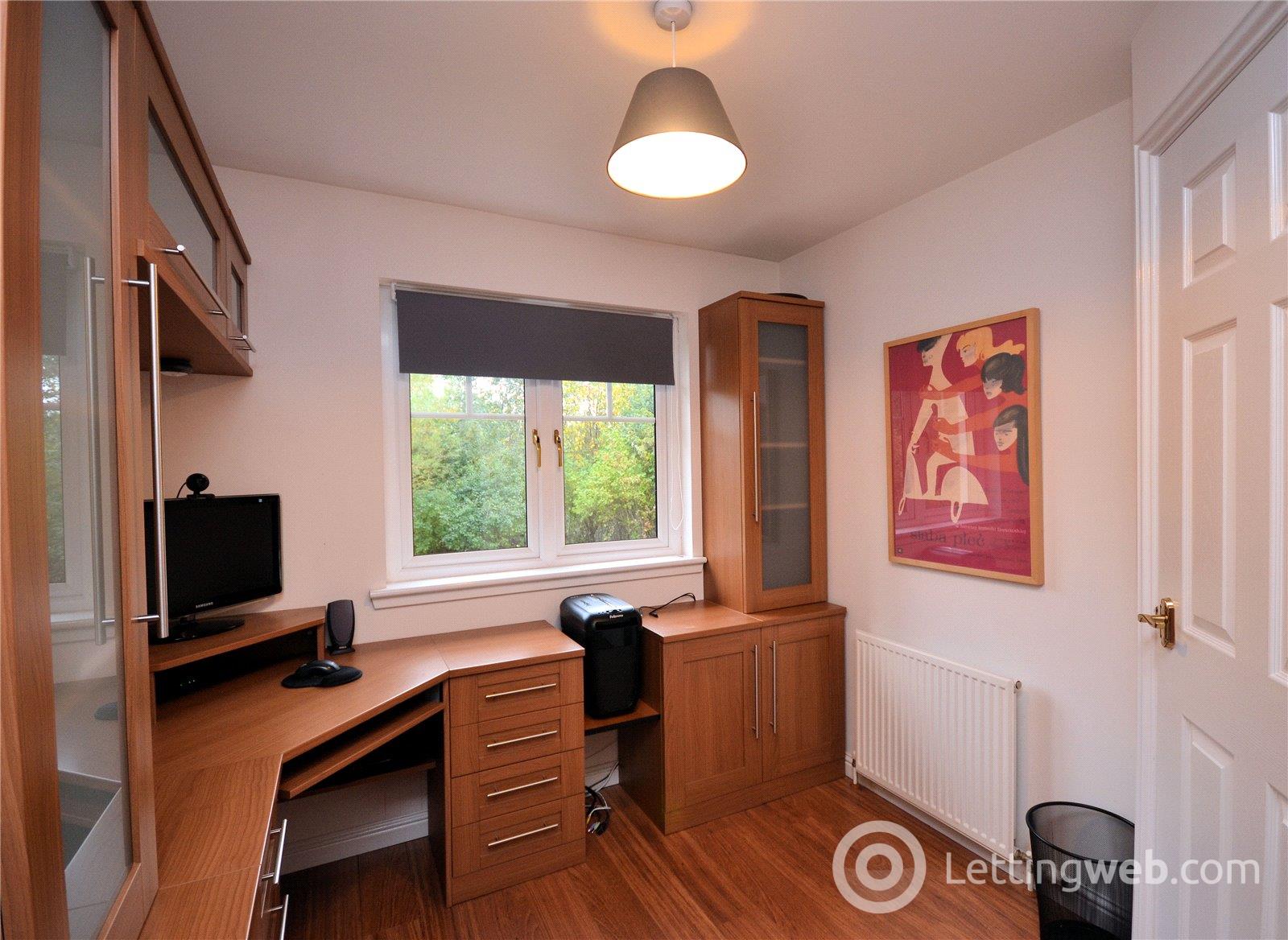 Property to rent in Wyness Place, Kintore, Inverurie, AB51