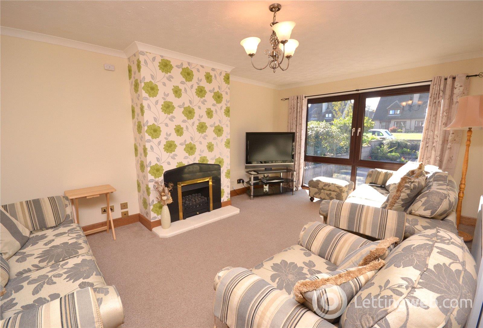 Property to rent in Rae Circle, Inverurie, AB51