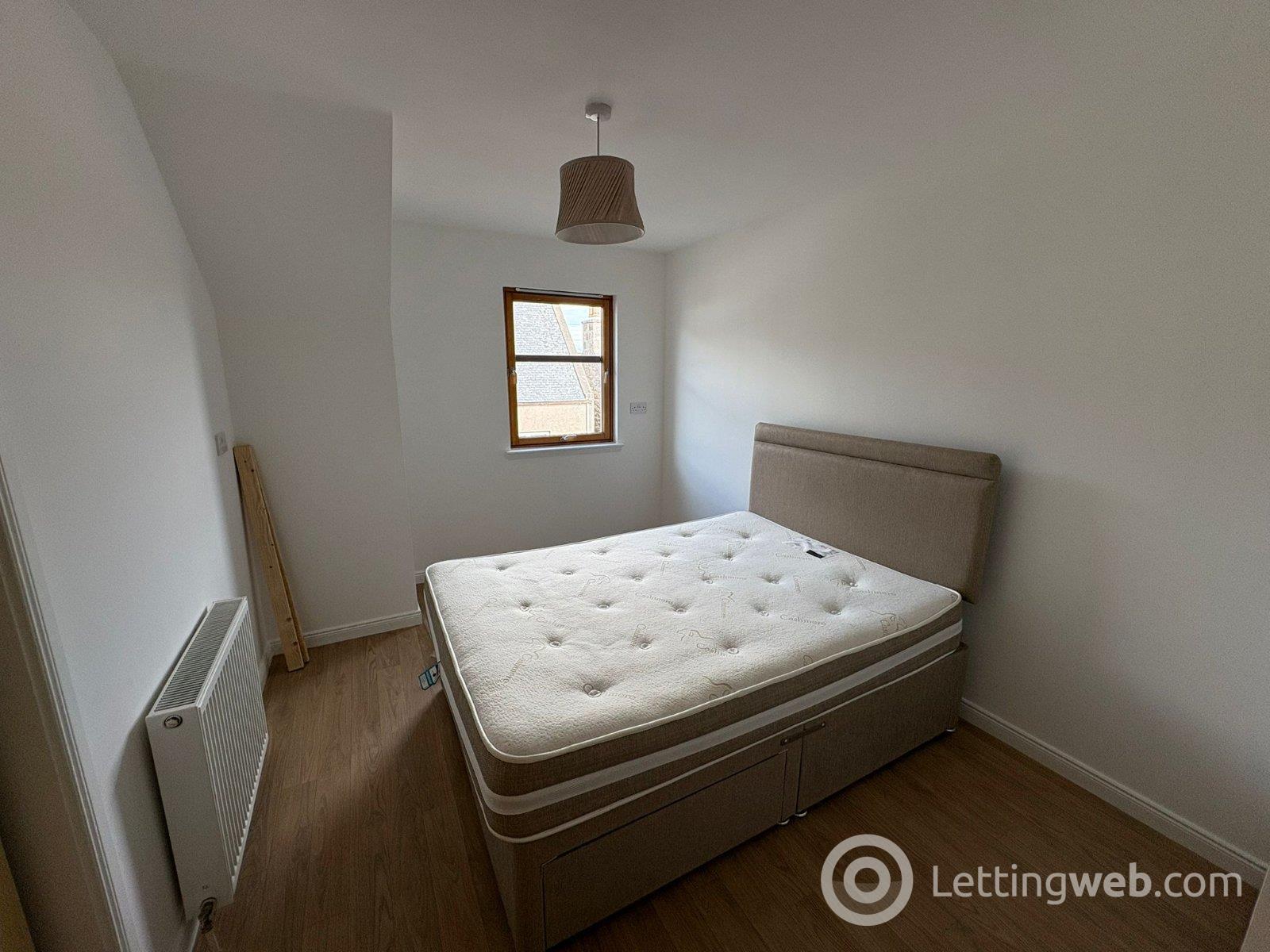 Property to rent in Leslie Place, Port Elphinstone, Inverurie, Aberdeenshire, AB51