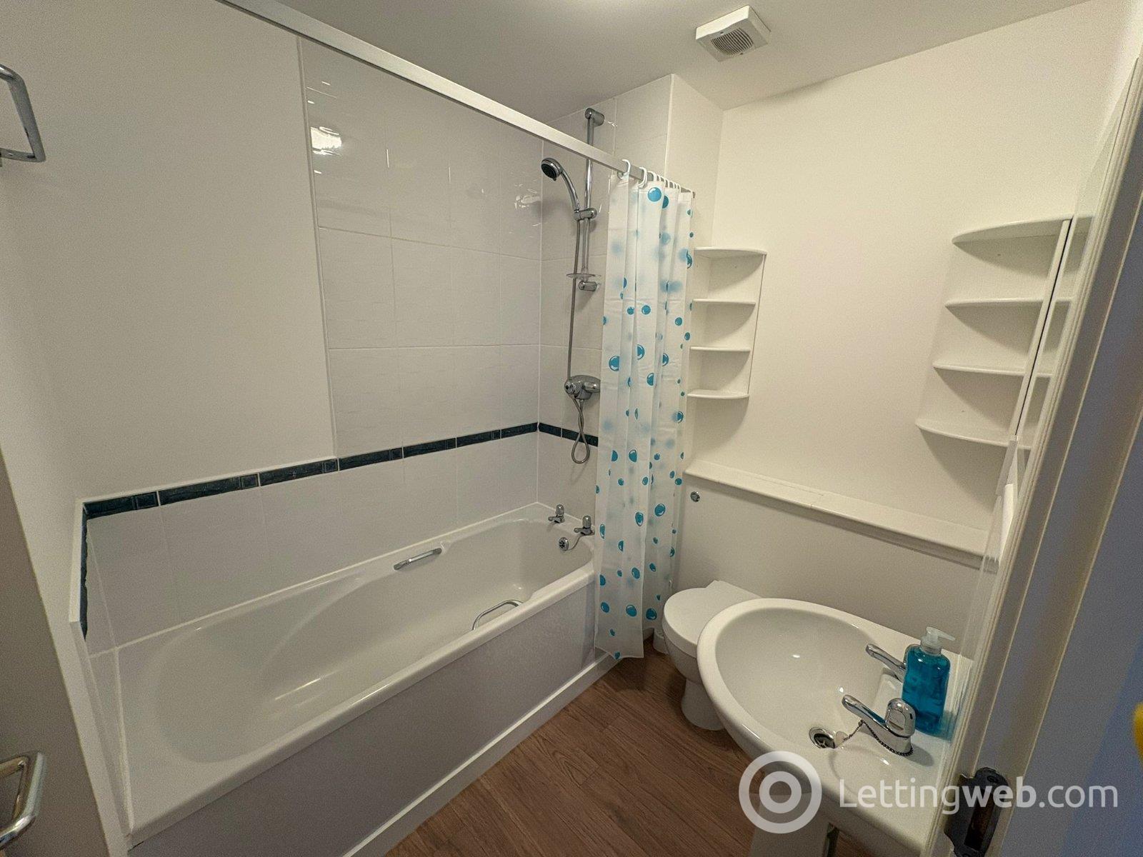 Property to rent in Leslie Place, Port Elphinstone, Inverurie, Aberdeenshire, AB51