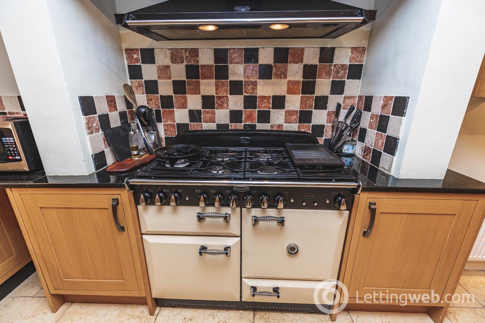 Property to rent in Oyne, Insch, Aberdeenshire, AB52