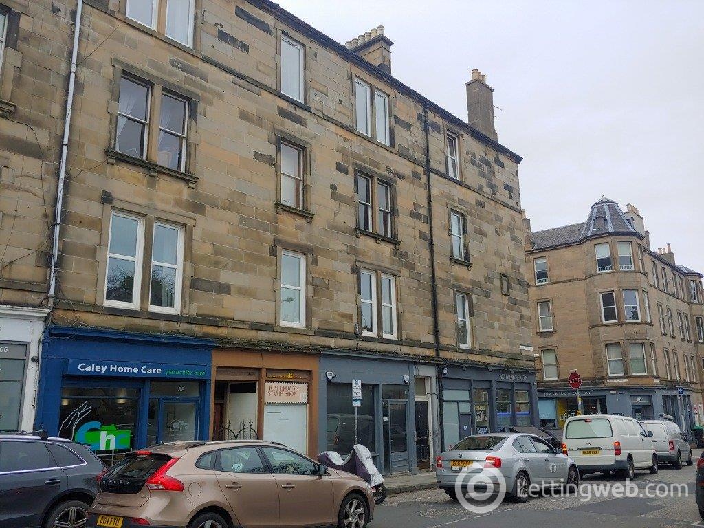 Property to rent in Merchiston Avenue, Edinburgh, EH10