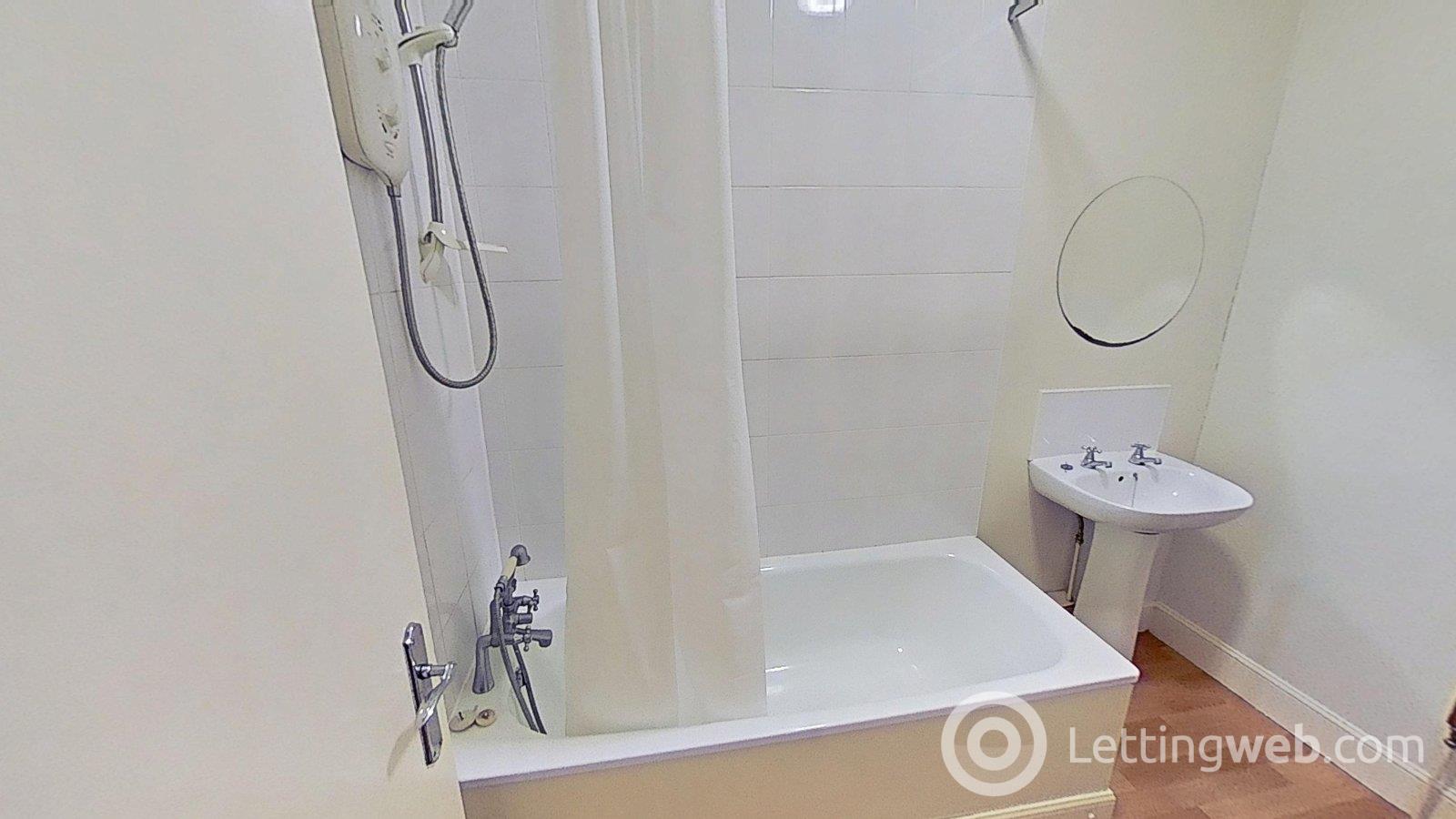 Property to rent in Merchiston Avenue, Edinburgh, EH10