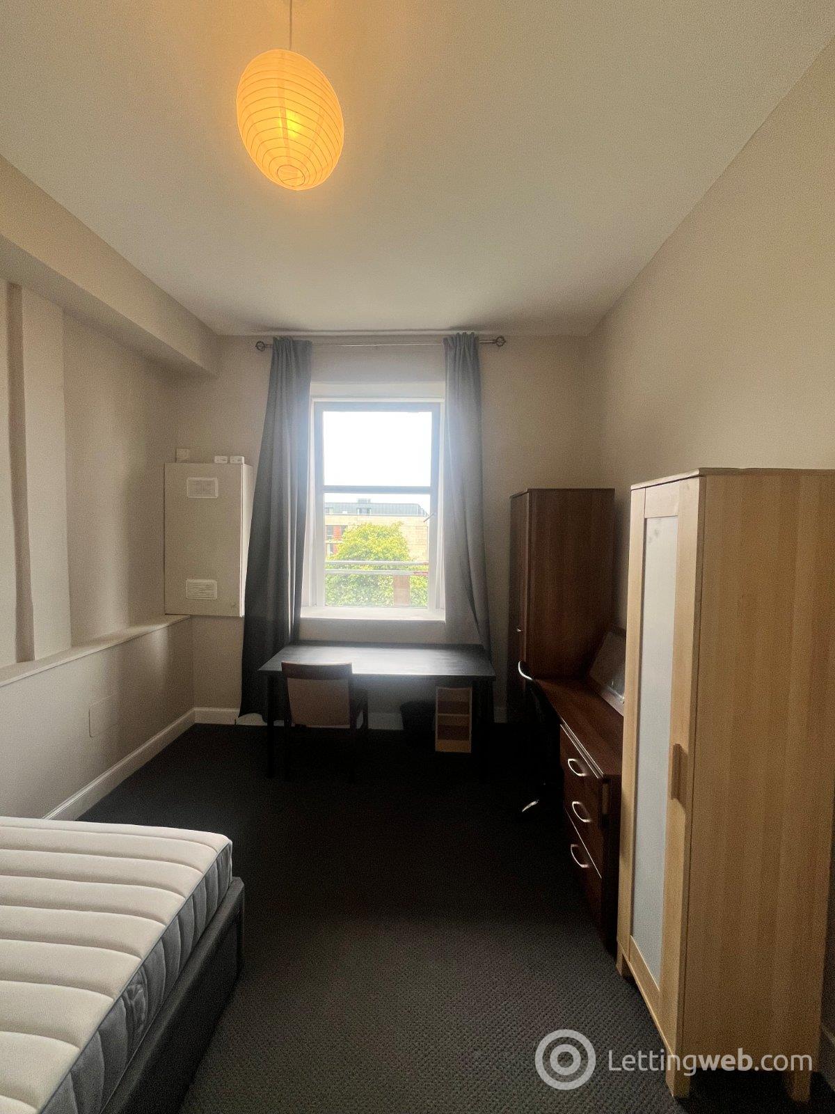 Property to rent in Parkside Terrace, Edinburgh, EH16