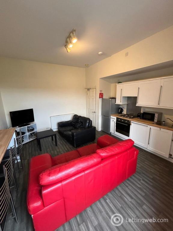 Property to rent in Leith Walk, Edinburgh, EH6