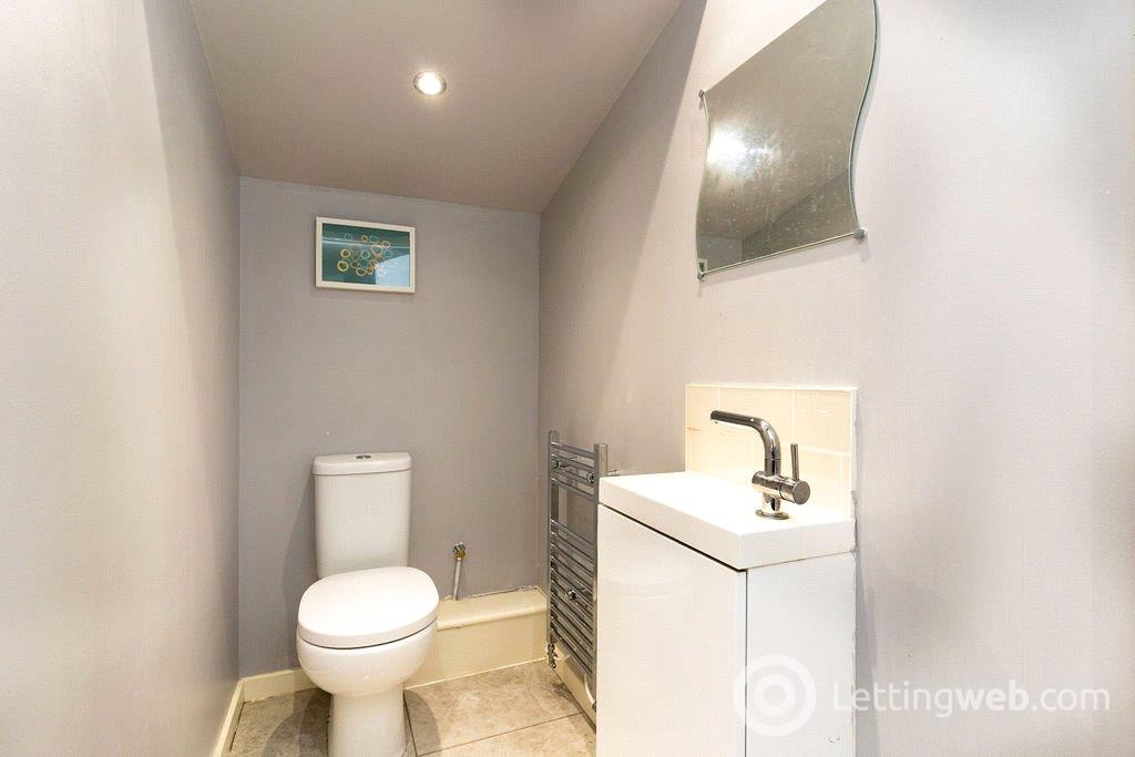 Property to rent in Gretna Mews, Edinburgh, EH6