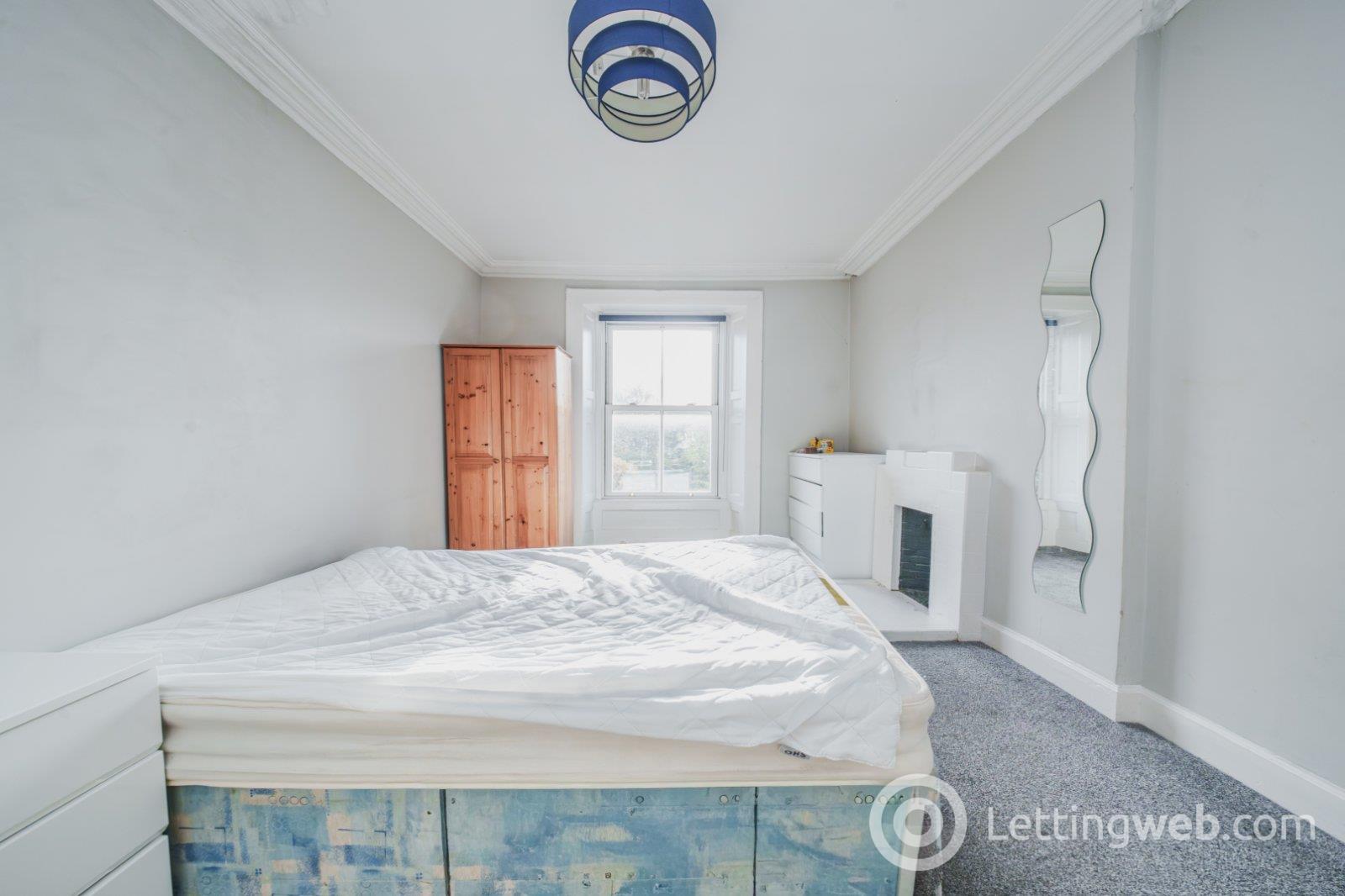 Property to rent in Broughton Place, Edinburgh, EH1