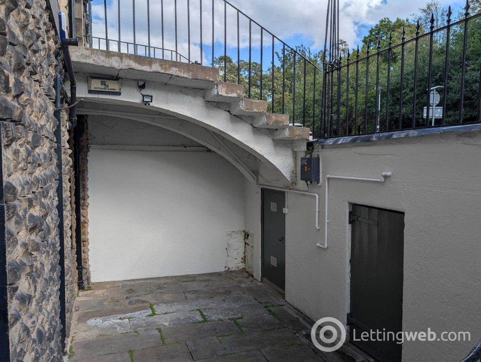 Property to rent in Heriot Row, Edinburgh, Midlothian, EH3