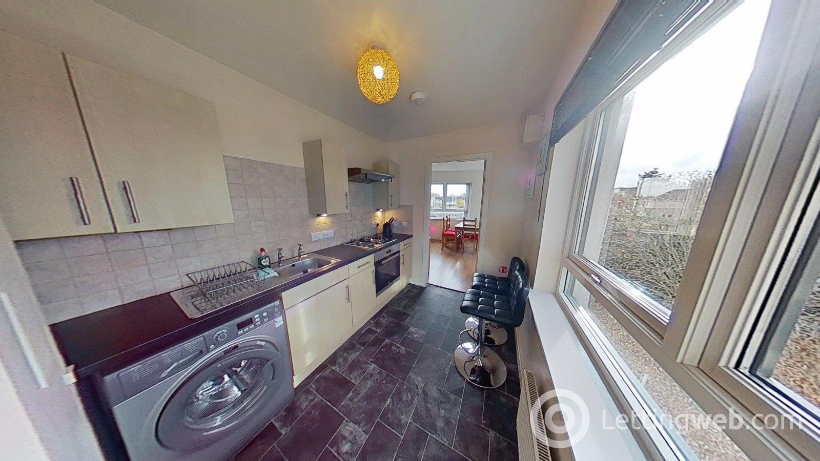 Property to rent in Colonsay Close, Edinburgh, EH5