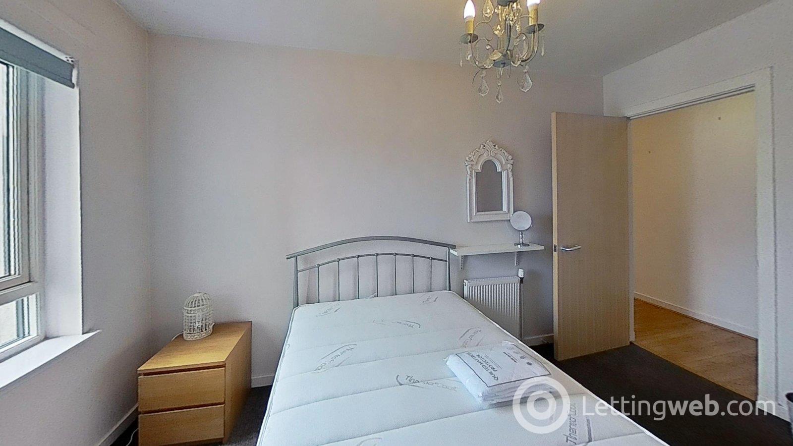 Property to rent in Colonsay Close, Edinburgh, EH5