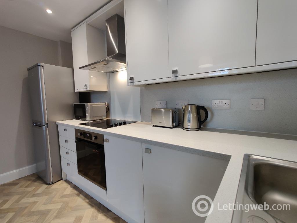 Property to rent in Murdoch Terrace, Edinburgh, EH11