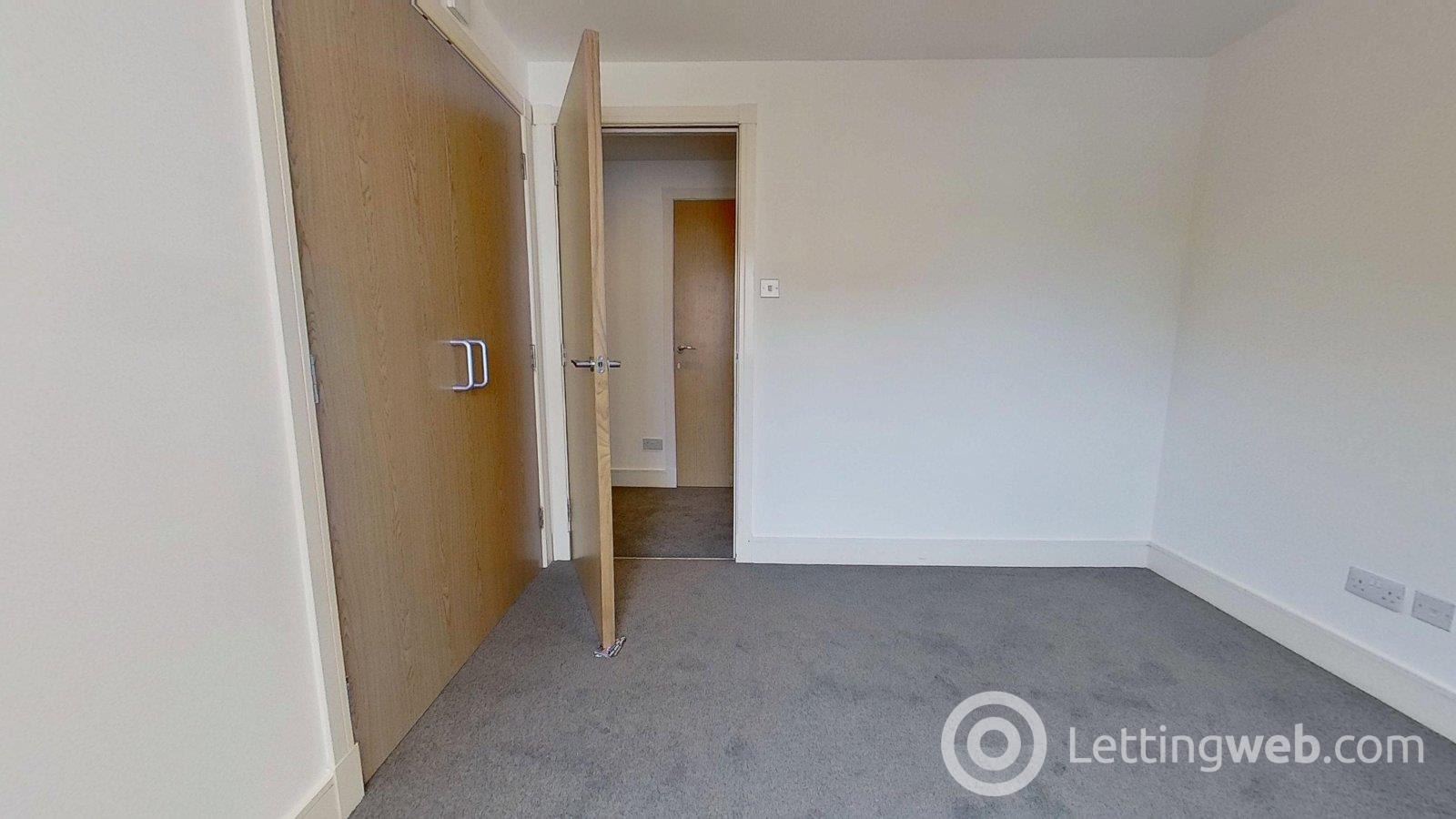 Property to rent in Pinkhill Park, Edinburgh, EH12